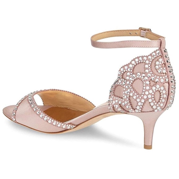 🗼 Gorgeous Pumps with Rhinestone - Picture 2 of 12